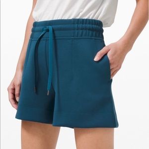 Lululemon Soft Ambitions High Rise Short 4”